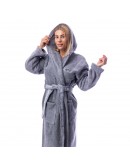 Vīriešu un sieviešu stilīgs, silts un mīksts kokvilnas (mikro kokvilnas) frotes halāts ar kapuci. Pieejami lieli izmēri. 500Sr  Unisex.